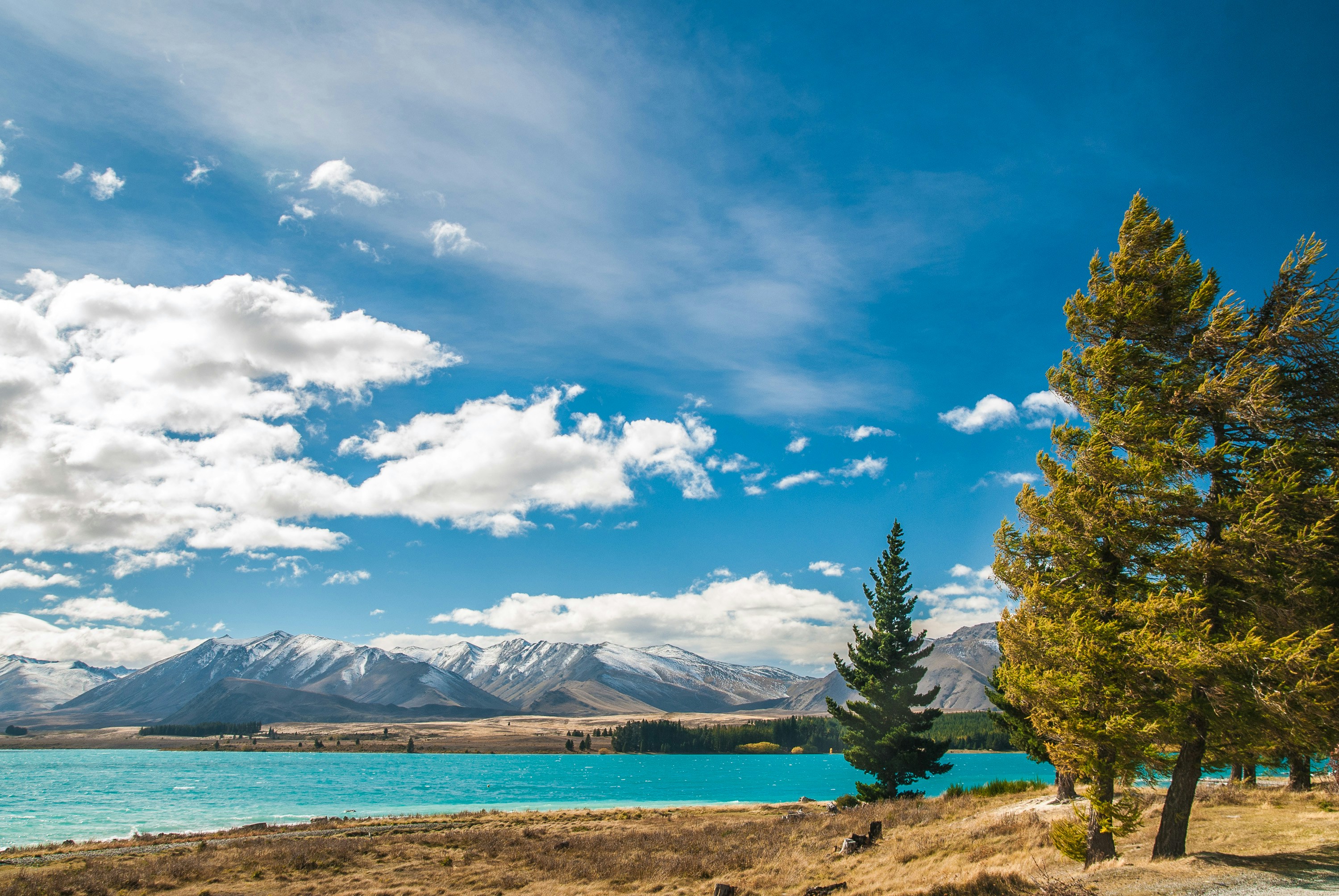 A landscape view of New Zealand South Island mountain trip.